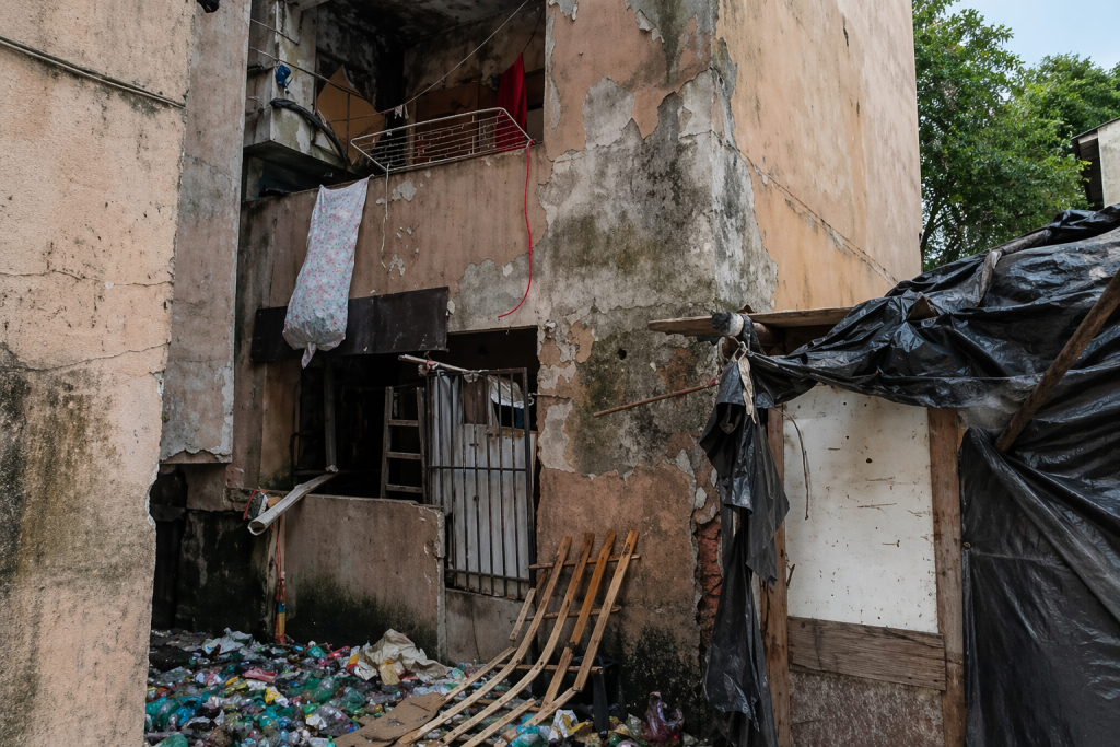 Prédio na Rua Oscar Freire é interditado após risco estrutural e falhas de segurança em SP predio-na-rua-oscar-freire-e-interditado-apos-risco-estrutural-e-falhas-de-seguranca-em-sp