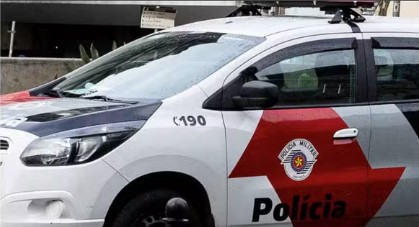 Homem morre e dois ficam feridos após ataque a tiros em oficina na Brasilândia, em São Paulo homem-morre-e-dois-ficam-feridos-apos-ataque-a-tiros-em-oficina-na-brasilandia,-em-sao-paulo