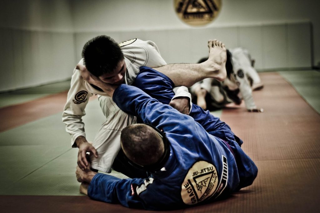 Treinador de jiu-jitsu e policial civil é preso em Manaus por suspeita de estupro de vulneráveis treinador-de-jiu-jitsu-e-policial-civil-e-preso-em-manaus-por-suspeita-de-estupro-de-vulneraveis