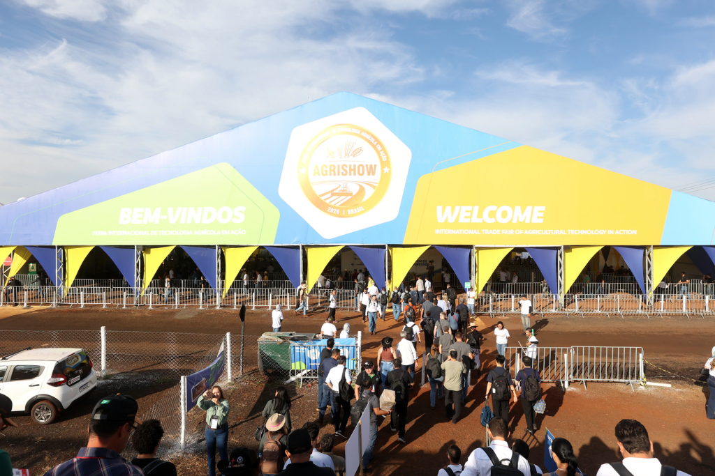 São Paulo registra R$ 15 bilhões em intenções de negócios na Agrishow 2026 sao-paulo-registra-r$-15-bilhoes-em-intencoes-de-negocios-na-agrishow-2026