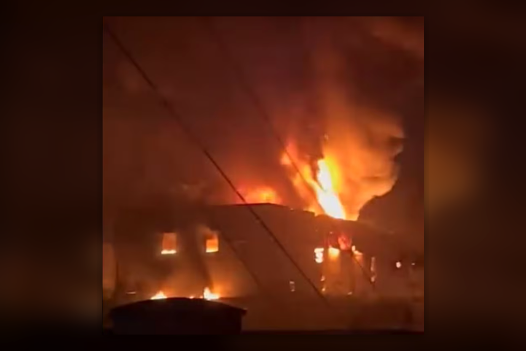 incendio-atinge-fabrica-de-velas-em-maua,-na-grande-sao-paulo