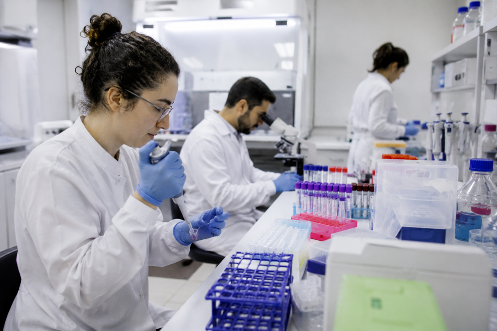 Pesquisa no ABC Paulista abre vagas para mulheres em estudo sobre detecção do câncer de mama por exame de sangue pesquisa-no-abc-paulista-abre-vagas-para-mulheres-em-estudo-sobre-deteccao-do-cancer-de-mama-por-exame-de-sangue