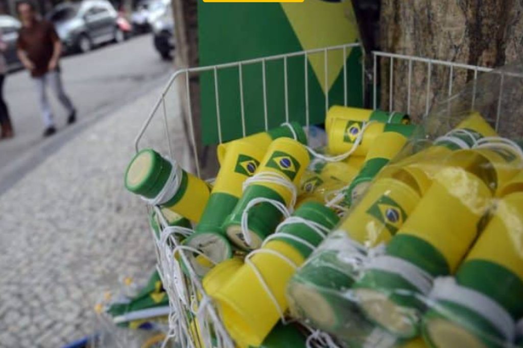 procon-sp-alerta-para-golpes-em-compras-de-produtos-da-copa