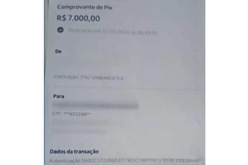 Funcionário do IML é preso suspeito de fazer Pix com celular de morto funcionario-do-iml-e-preso-suspeito-de-fazer-pix-com-celular-de-morto