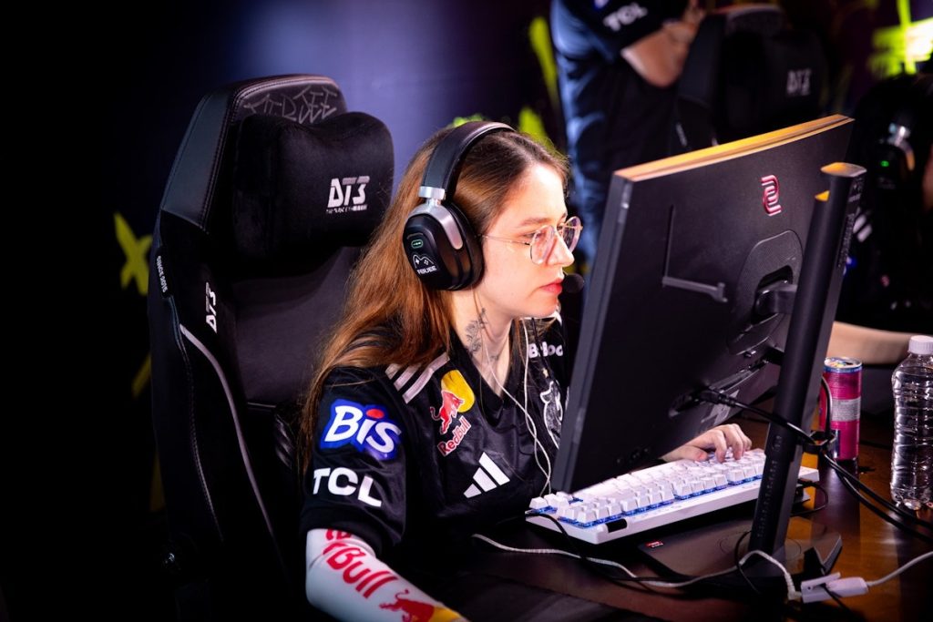 COMPETIÇÃO INTERNACIONAL DE JOGOS ELETRÔNICOS AGITA EVENTO DE TECNOLOGIA