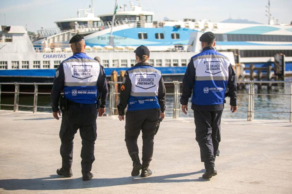 POLÍCIA MILITAR INAUGURA NOVA BASE E ESTENDE HORÁRIO DE POLICIAMENTO DO SEGURANÇA PRESENTE EM NITERÓI