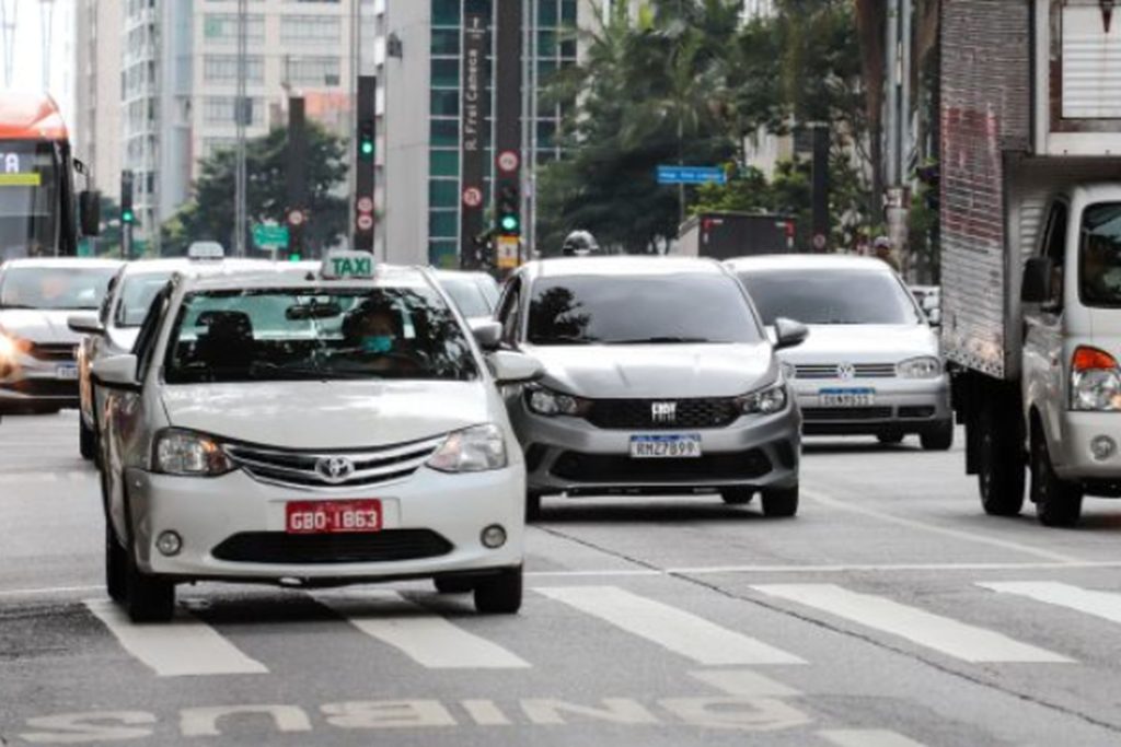 quarta-feira-tera-tempo-firme-em-sao-paulo-e-alerta-para-baixa-umidade-no-interior