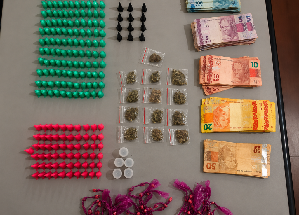 pm-prende-suspeito-por-trafico-e-apreende-drogas-em-jandira